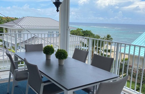 Savannah Eigentumswohnung | Large 4 Bedroom Beach Front Condo