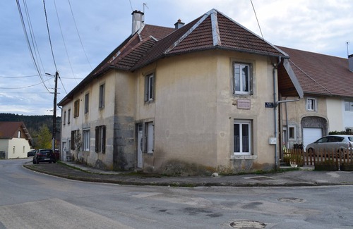 Villers-sous-Chalamont Wohnung | Large 80 m² apartment, close to Switzerland, great stay in summer and winter!