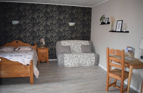 Villers-sous-Chalamont Wohnung | Large 80 m² apartment, close to Switzerland, great stay in summer and winter!