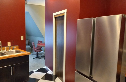 Necedah Haus | Large geodesic dome with loft; near lakes and minutes from Wisconsin Dells!