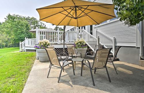 Wisconsin Dells Haus | Large Home with Indoor Basketball Court and Game Room!