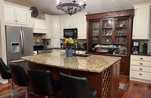 Twin Lakes Haus | Large Lakehouse with hot tub. walk to public beach in Twin Lakes WI