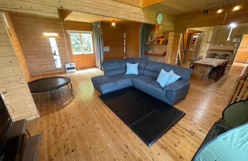 Toyoura Wohnung | large log cabin 桜