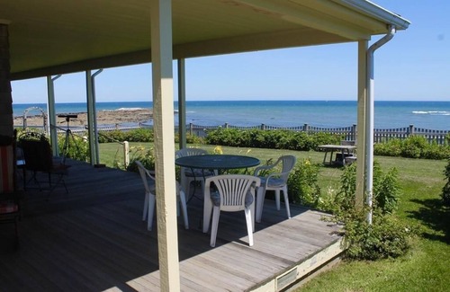Brant Rock Haus | Large Oceanfront Home in Exclusive Brant Rock Section of Marshfield - Sleeps 10
