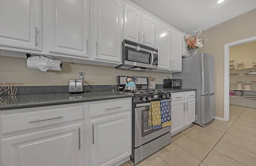 Spring Valley Haus | 10 Personen, Billardtisch, Große Upgraded Heim, Nähe The Strip! Voll aufgeladen.