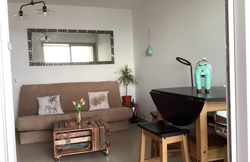 La Jetee Wohnung | Large T2 1st line 180° view and parking space