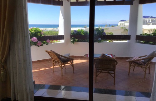 Zouada Villa | Große Villa am Meer mit großem Pool