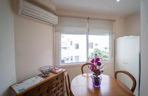 La Buhaira Wohnung | Larra Nervión Subway Tranvía