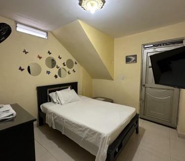 La Virginia Haus | Las Camelias Apartahotel