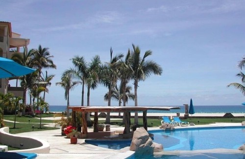 Zona Hotelera Eigentumswohnung | Las Mananitas 2BR Beachfront Phase 1 Erdgeschoss 1900 Sf Condo WiFi * 7. nt FREE