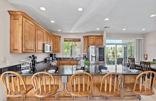 St. George Eigentumswohnung | 1805 | PS4, PACK N` PLAY, BEAN TASCHEN, GROSSER FAMILIENBEREICH, PRIVATER BALKON UND MEHR!