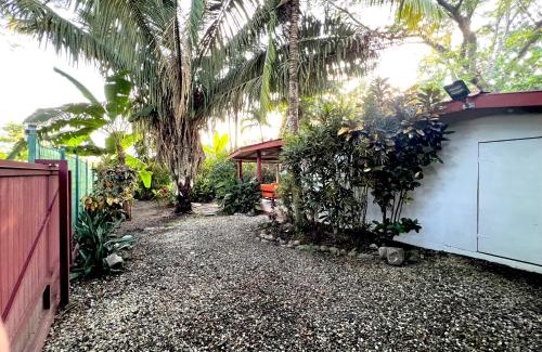 Cabuya Wohnung | Las Plumas Jardin de Cabuya