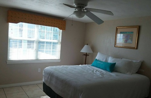 New Smyrna Beach Resort | LAST MINUTE GETAWAY!!! OCEANFRONT 2 Bedroom - Coconut Palms Beach Resort II