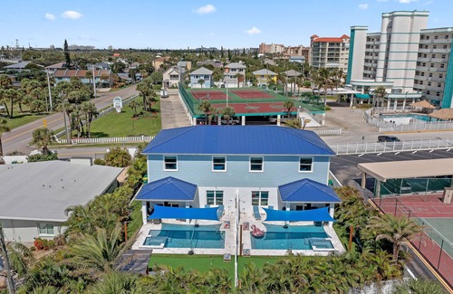 Avon By The Sea Haus | Launch Pad 5/4.5 with En Suites- Beach access