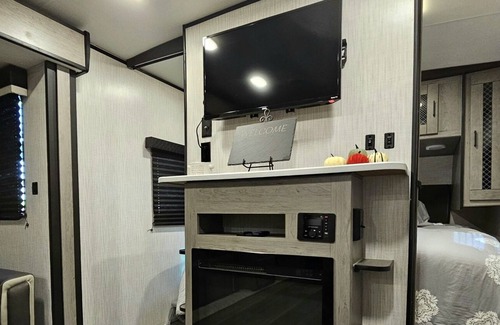 Redding Haus | Launchpad McQuack the 32' RV