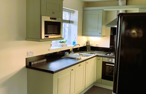 Filey Hütte | Lavender Cottage, WiFi, Ferienanlage, Freizeiteinrichtungen, direkter Zugang zum Strand