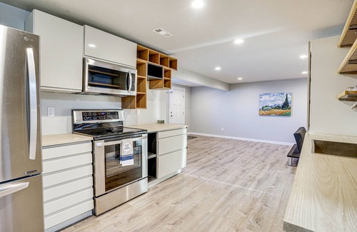 Layton Wohnung | Layton Vacation Rental - Close to Hiking Trails!