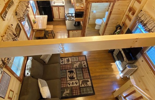 Leeper Kabine | Lazy Bear Log Cabin near Cook Forest State Park