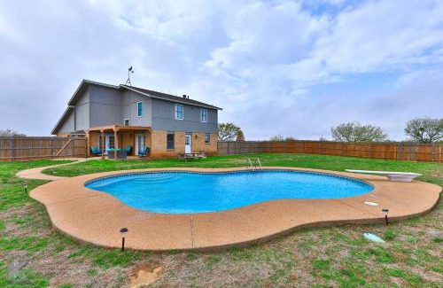 Abilene Haus | Lazy Boho Resort: Roomy Lux. Home w/Private Pool