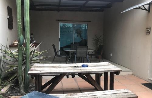 Cradock Bed & Breakfast | Lazy Gecko Accommodation