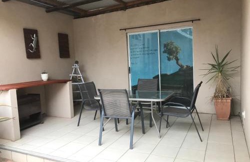 Cradock Bed & Breakfast | Lazy Gecko Accommodation