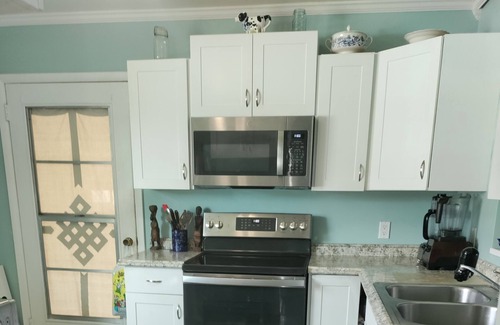 Rock Ridge Haus | Lazy Lilac Beach Getaway