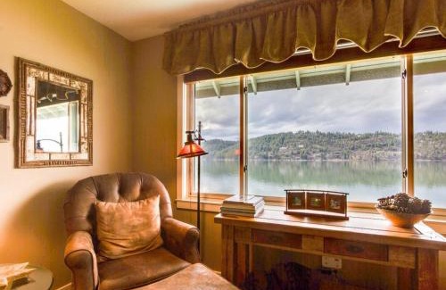 Coeur d'Alene Wohnung | Lazy on the Lakefront (F205)