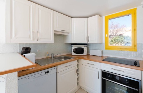 Gruissan Haus | LB39 Klimatisiertes Ferienhaus mit Blick aufs Grazel Meer in Residenz mit Pool