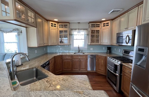 Ship Bottom Haus | LBI Bayfront Beauty Zwei Blocks zum Meer! Spektakuläre Aussicht auf den Sonnenuntergang!