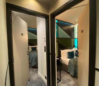 L'Europe Hotel | Le 12 Hôtel
