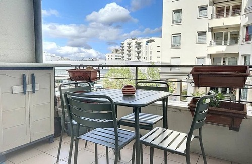 Neuilly-Plaisance Eigentumswohnung | "Le Cassin" - Parking et terrasse, à 5 minutes de la gare