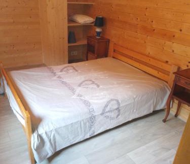 Cernans Skihütte | Le Chalet des Comtois