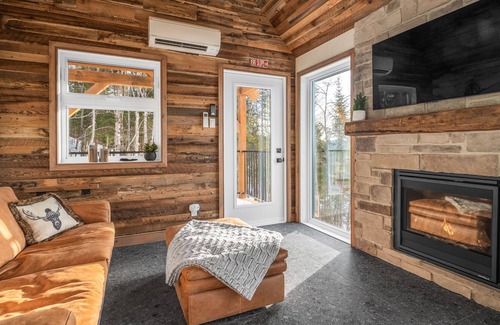 Lac Beauport Kabine | Le Chamonix : Tiny house in nature (CITQ : 310190)