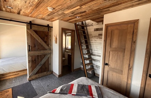 Lac Beauport Kabine | Le Chamonix : Tiny house in nature (CITQ : 310190)