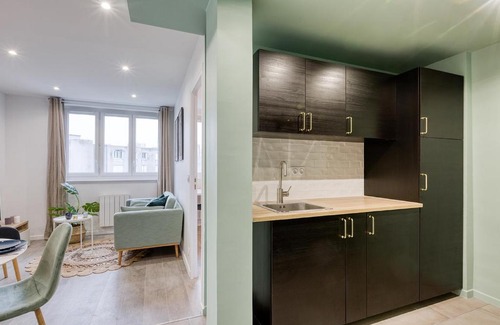 Bobigny Wohnung | Le Colbert - Appt moderne pour 4 voyageurs