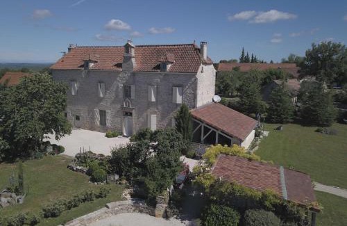 Saint-Jean-de-Laur Bed & Breakfast | Le Couvent