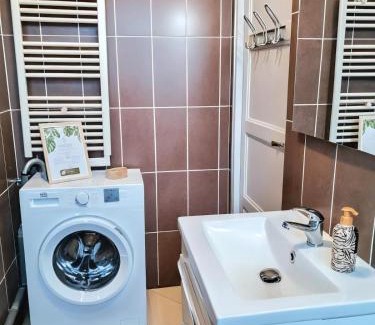 Le Blanc-Mesnil Wohnung | Le Fleury appartement moderne 2 chambres, à côté du salon du Bourget