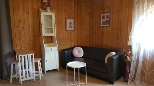 Saint-Sebastien-d'Aigrefeuille Bed & Breakfast | Le Clos du Cèdre