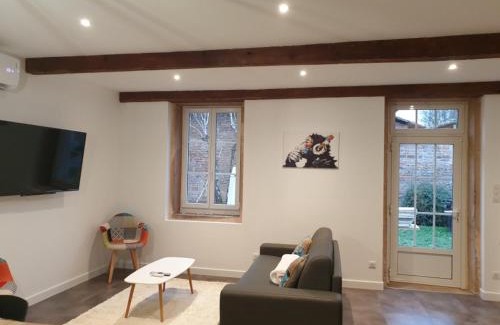 Charnay-les-Macon Haus | LE GITE DU CARGE D'ARLAY