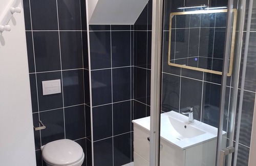Saint-Lupicin Wohnung | Le Lupicin, a quiet, comfortable one-bedroom apartment