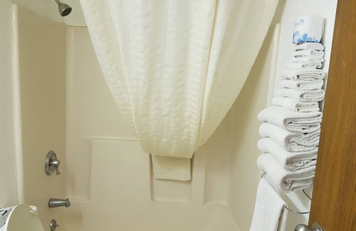 Le Mars Hotel | Le Mars Inn & Suites