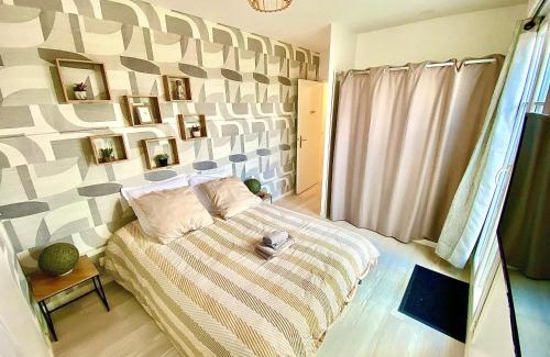 Le Blanc-Mesnil Wohnung | Le Prestige Terrasse-Cocon familial cosy, Billard & Jacuzzi avec vue sur Paris