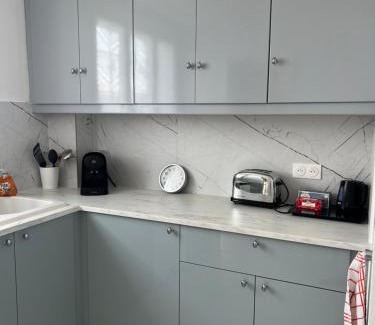 Adamville Wohnung | Le Studio Calme et Moderne