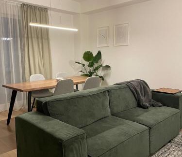 Timisoara Wohnung | Leafy Haven Hideout!