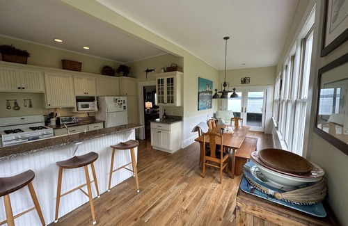 Deer Isle Haus | Ledgelawn - Amazing Views!