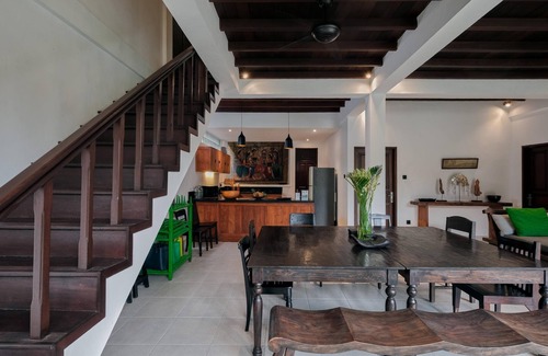 North Legian Villa | Legian 6BR Villa 16px Big Group Walk to 66 Beach