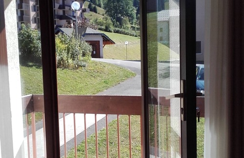Lelex Wohnung | Lelex Monts-Jura zu vermieten Studio in Südlage