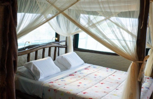 Mtito Andei Hotel | Leopards Lair Cottages