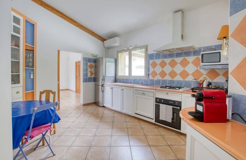 Brignoles Villa | Les Girolles - Villa climatisée avec piscine