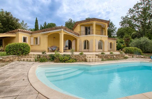 Brignoles Villa | Les Girolles - Villa climatisée avec piscine